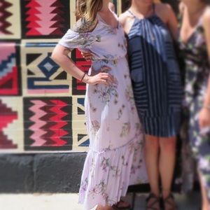 Beautiful Floral Dress!